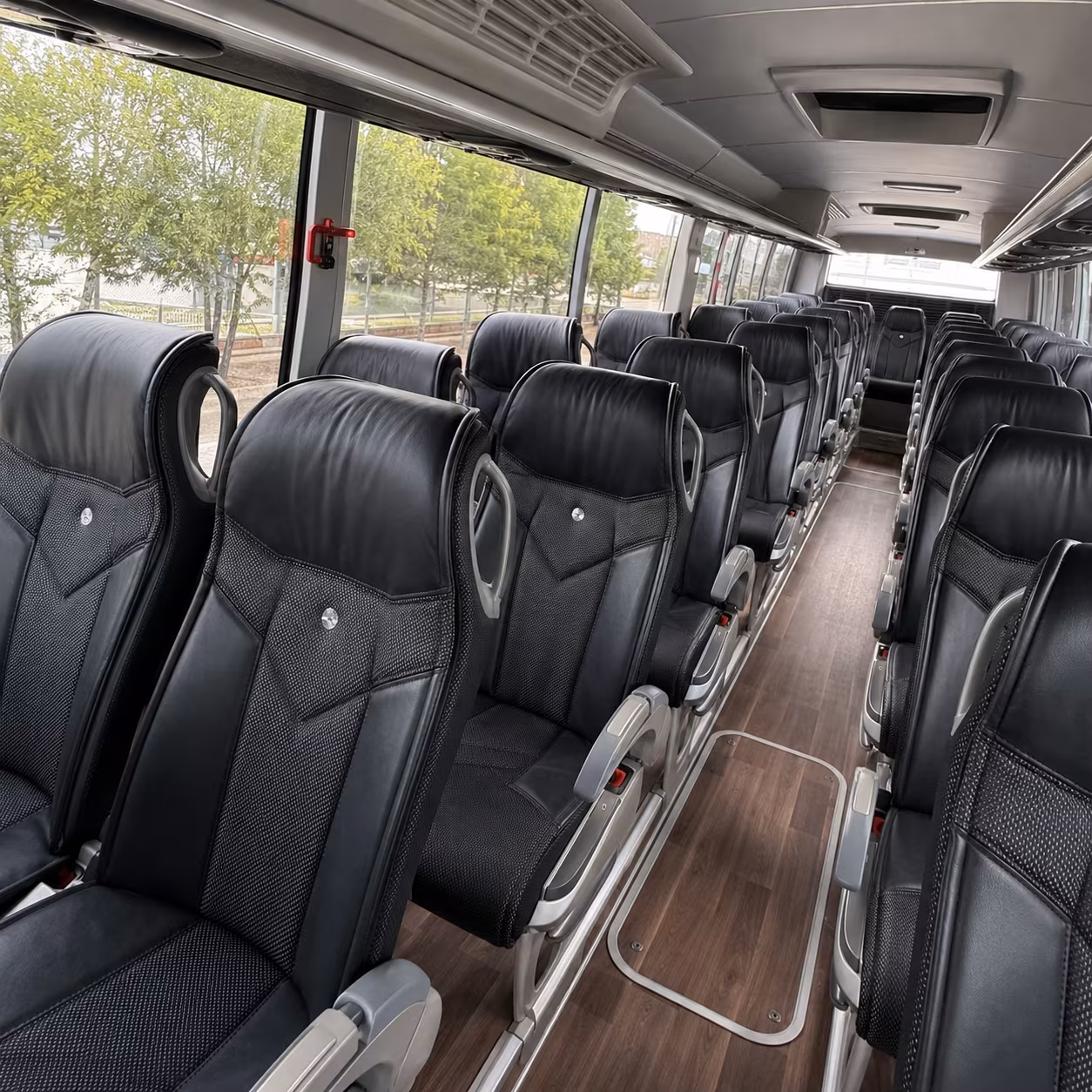 st louis field trip transportation